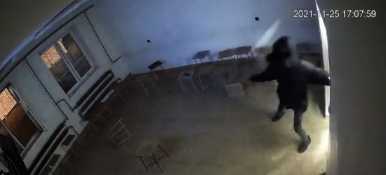 Bunt w ośrodku dla imigrantów! (VIDEO)