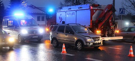 AKTUALIZACJA. SANOK: Kolizja niedaleko ronda. Zderzenie osobówek (ZDJĘCIA)