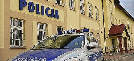 KOSTAROWCE: Nieprzytomny 40-latek w zamkniętym domu. Miał poranione ręce