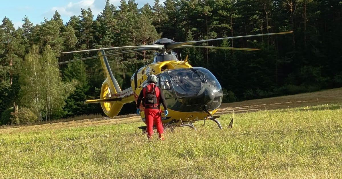 Groźny wypadek z udziałem motocyklisty. Interweniował śmigłowiec LPR [FOTO]