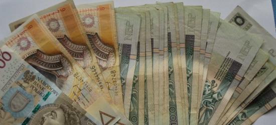 Ukradła portfel z 4 tysiącami złotych. Grozi jej nawet 5 lat więzienia