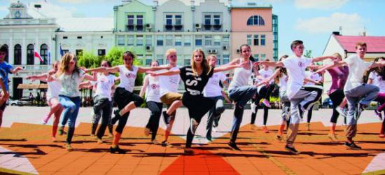 Jazz, Hip-Hop, taniec współczesny i wiele innych. Taneczne wakacje w SDK!