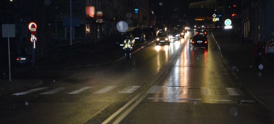 Starsza kobieta potrącona na przejściu dla pieszych (FOTO)