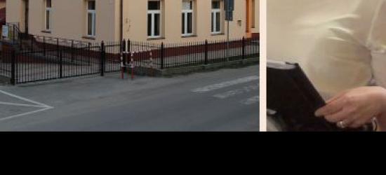 Policja ustala, kto kierował samochodem policjanta