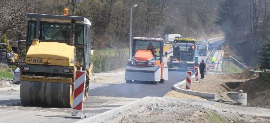 BIESZCZADY. Paraliż komunikacyjny w wakacje? Mamy odpowiedź zarządu dróg (ZDJĘCIA)