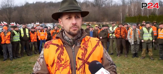 Decyzje ministra uderzają w myśliwych. Protestowali razem z rolnikami (VIDEO)