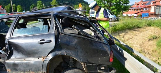 PODKARPACIE. Ciężarówka wjechała w osobowego volkswagena (ZDJĘCIA)