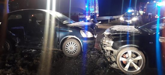 MYMOŃ: Toyotą wymusiła pierwszeństwo i uderzyła w audi. 33-latka była pijana (FOTO)