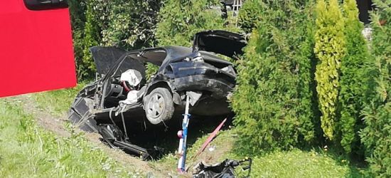 REGION: Dachowanie w rowie. Niestety, kierujący nie przeżył (FOTO)