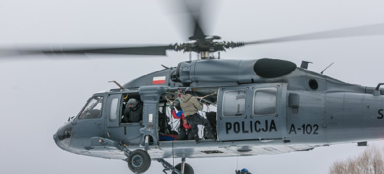 BIESZCZADY: Akcja policyjnych kontrterrorystów, lotników i ratowników GOPR