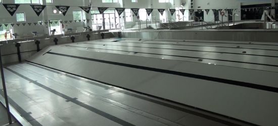 Fetor, zniszczenia i wielkie straty. Wnętrze sanockich basenów po zalaniu (VIDEO)