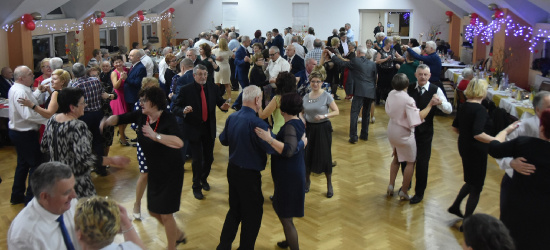 Bal dla seniorów na zakończenie karnawału! (VIDEO, FOTO)