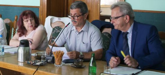 Ponownie o sanockiej fundacji sportu i zmiany w budżecie