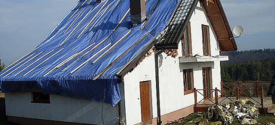 Pożar niezamieszkanego domu w Myczkowie. Właściciel oszacował straty na ok. 100 tysięcy
