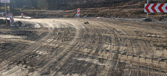 OBWODNICA SANOKA: Nowy objazd na Płowce. „Bajoro. Samochody po dach brudne z błota” (ZDJĘCIA)