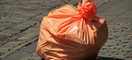 Opłaty za śmieci w gminie Sanok: „Koszty będą wyższe i to znacząco”