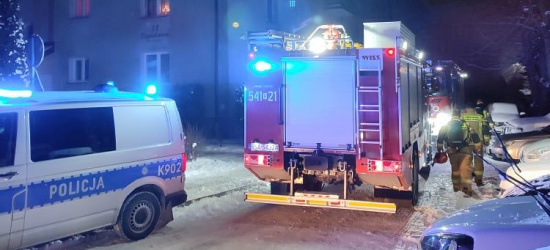 SANOK: Zadymienie w mieszkaniu na drugim piętrze. Czujna właścicielka (FOTO)