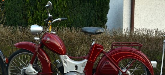 Jechał wężykiem. Pijany 17-latek na motorowerze