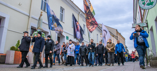 II Rocznica Męskiego Różańca w Sanoku. Zaproszenie dla rodzin!