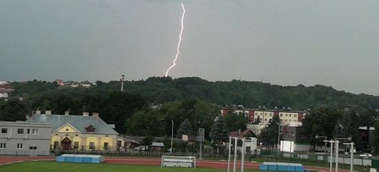 Zapowiada się burzowe popołudnie i wieczór! Uważajcie!