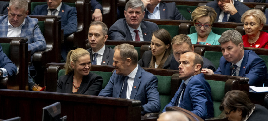 Wróci dofinansowanie in vitro? OGLĄDAJ obrady Sejmu! (NA ŻYWO)