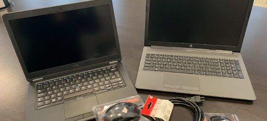 Pożar w Zagórzu. Fundacja przekazała laptopy dla pogorzelców (FILM, ZDJĘCIA)