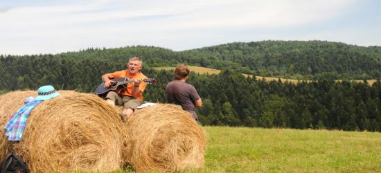 NASZ PATRONAT z PTTK: Niedziela za miastem… śladami żubrów (ZDJĘCIA)
