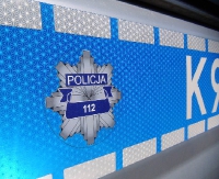 Leżał na ruchliwej jezdni i nie dawał znaku życia