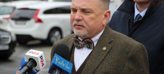 SANOK: Prof. Andrzej Zapałowski. Konferencja na Rynku. SPRAWDŹ!