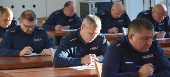 Policjanci z Sanoka i Brzozowa najlepszymi dyżurnymi na Podkarpaciu
