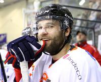 HOKEJ: „Vozdo” na sportowej emeryturze (VIDEO)