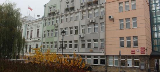 POWIAT SANOK: Zwolnienia w starostwie. 20 etatów do likwidacji
