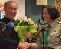 Sanok ma nowych honorowych obywateli. Zostali nimi ks. dr Andrzej Skiba oraz harcmistrz Krystyna Chowaniec (FILM, ZDJĘCIA)