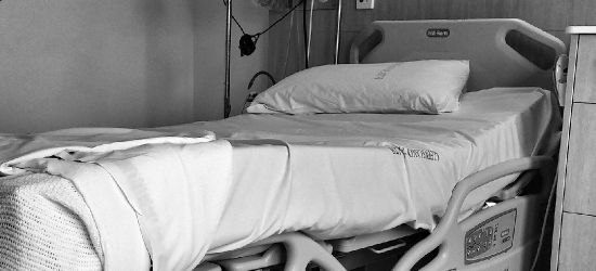 Zmarła ósma osoba zakażona koronawirusem