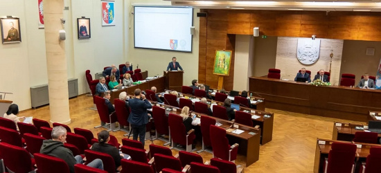 W poniedziałek sesja sejmiku. Ważne punkty w programie