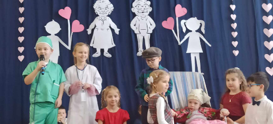 Dzień Babci i Dziadka w Zespole Szkół w Pobiednie