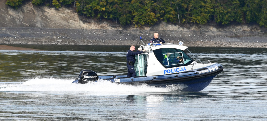 SOLINA: Załamanie pogody. Fale miotały łodzią. Było niebezpiecznie