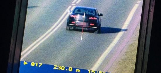 PODKARPACIE: 19-latek pędził Alfą Romeo. Zapłaci fortunę