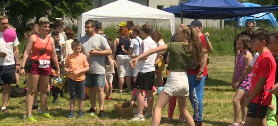 Nieoficjalne mistrzostwa Polski w rzucie telefonem komórkowym! (VIDEO)