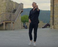 Sanok w najnowszym teledysku Mateusza Mijala. Zamek, Rynek i ujęcia z lotu ptaka (VIDEO)