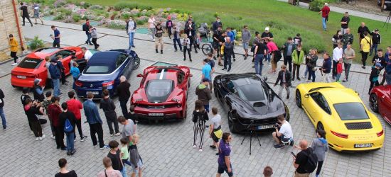 Piękne maszyny zawitały do Sanoka! Wzbudziły zainteresowanie! (VIDEO, FOTO)