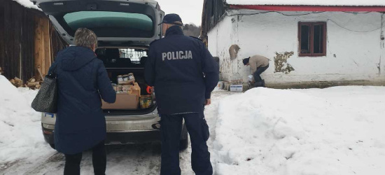 Policjanci z Polańczyka pamiętają o potrzebujących (ZDJĘCIA)