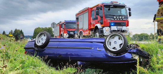 ZABŁOTCE. Poślizg i zderzenie z tirem! Kierująca z raną głowy. NOWE INFORMACJE