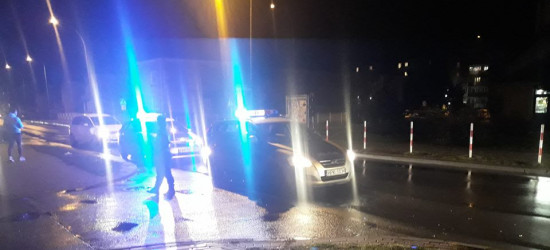 Osobówką potrącił trzy osoby. Przechodziły po pasach