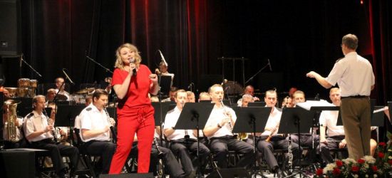 SANOK: Koncert z okazji Święta Terenowych Organów Administracji Wojskowej. Na scenie Zespół Artystyczny Wojska Polskiego (FOTO)