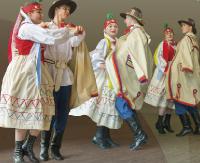 SKANSEN SANOK: Rękodzieło, regionalna kuchnia i występy kapel. W niedzielę Jarmark Folklorystyczny