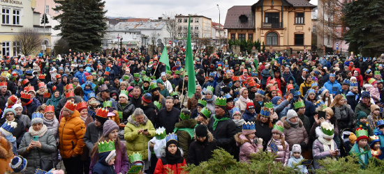 Orszak Trzech Króli przeszedł ulicami Sanoka! (NOWE ZDJĘCIA)