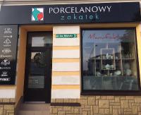 PORCELANOWY ZAKĄTEK zaprasza na zakupy. W promocji komplet noży oraz garnki ze stali nierdzewnej