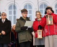 AKTUALIZACJA: Świąteczne potrawy, kolędowanie i łamanie się opłatkiem. Sanoczanie na wspólnej, miejskiej wigilii (ZDJĘCIA, FILM)