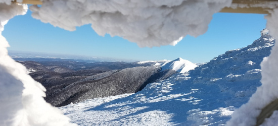 BIESZCZADY: Na szczytach ciągle sporo śniegu (ZDJĘCIA)